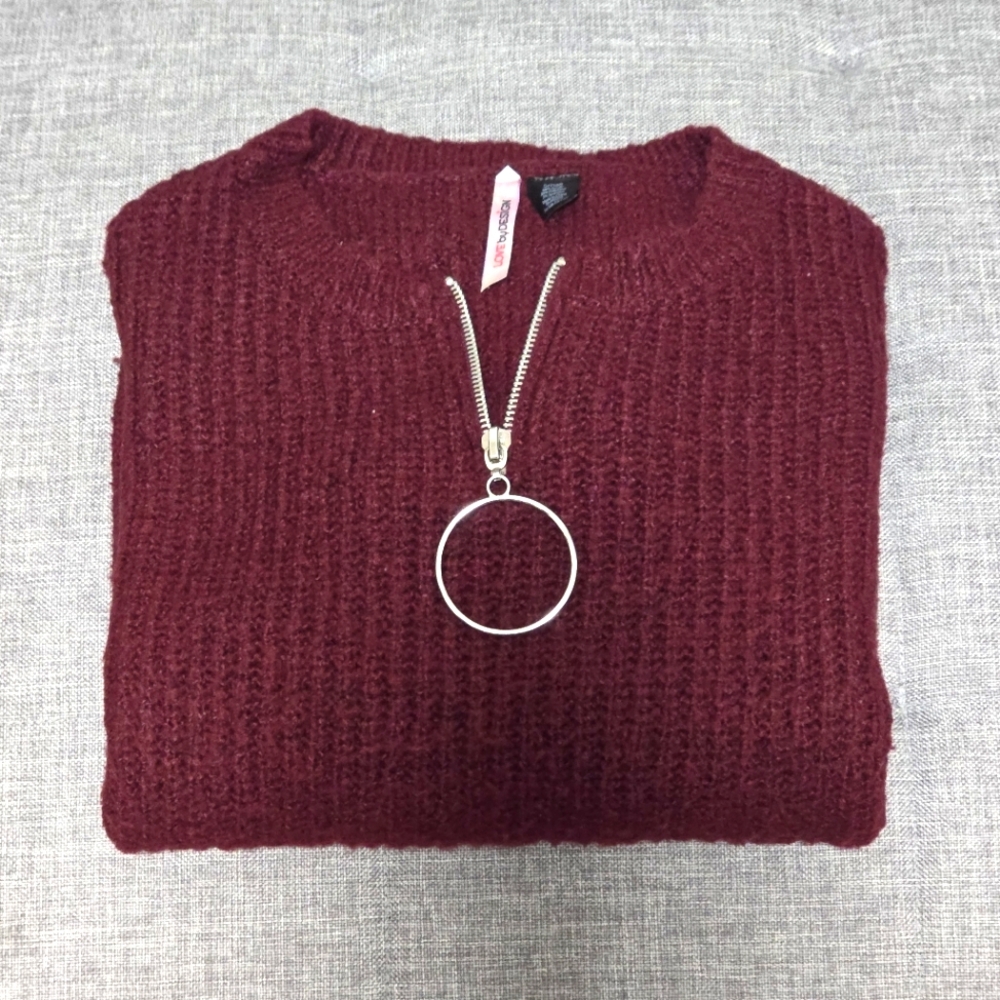 Love By Design Burgundy Sweater (S)